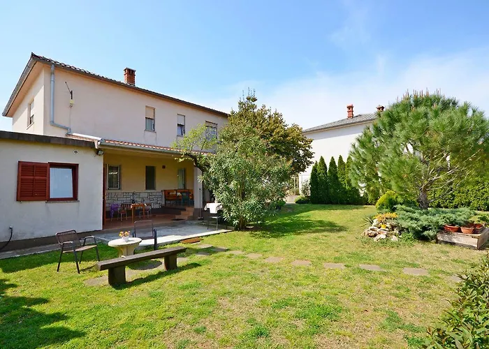 Mirela 1554 Apartment