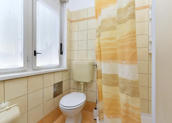 Apartamento Mirela 1554 *