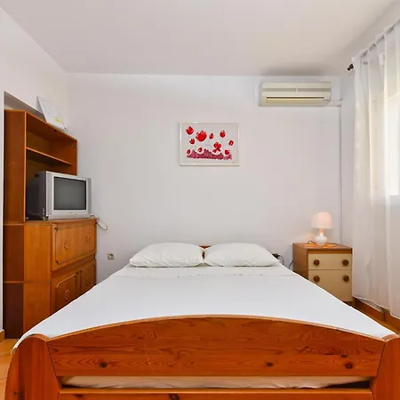 Apartman Mirela 1554 Póla