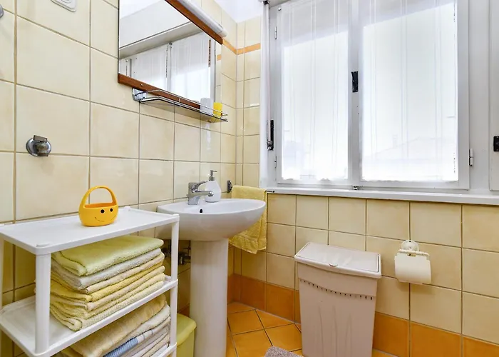 Mirela 1554 Apartman